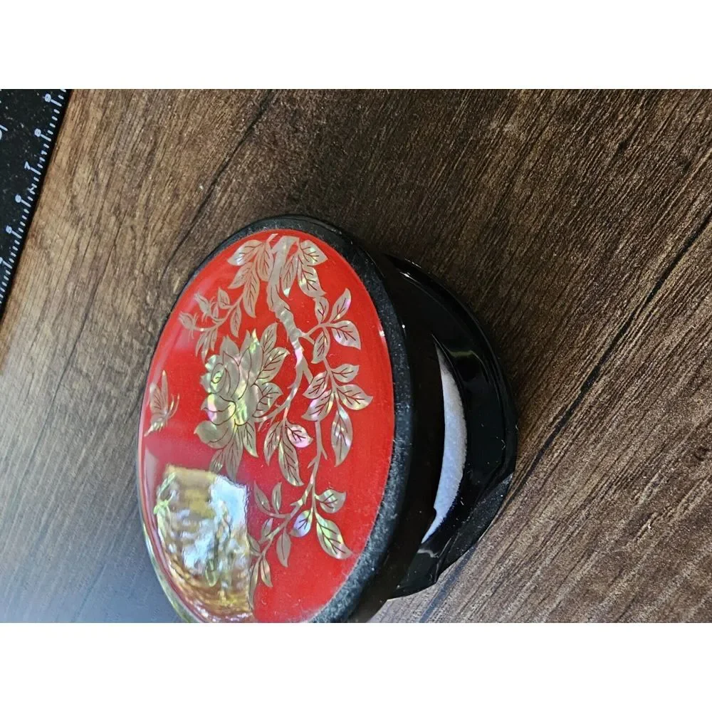 Vintage Celluloid Red Flower Compact With Mirror‎